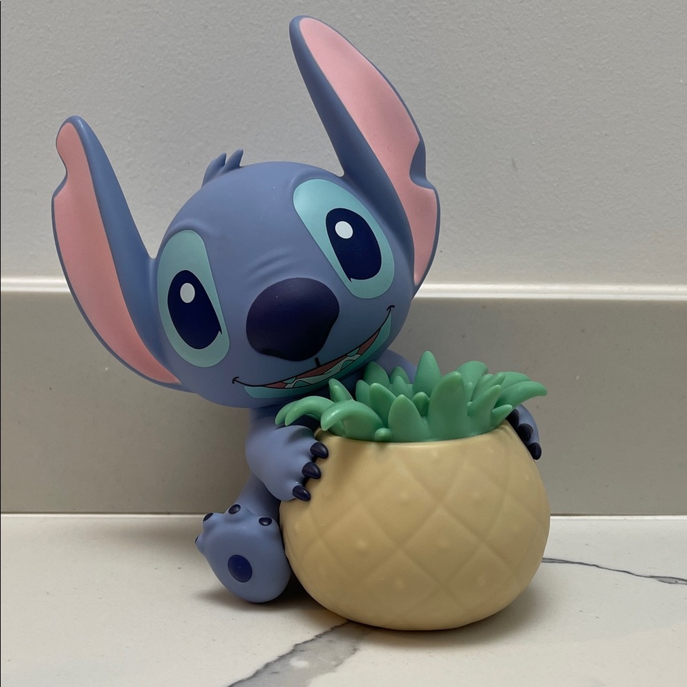 Stitch Figurine with Pineapple pen/makeup brush holder